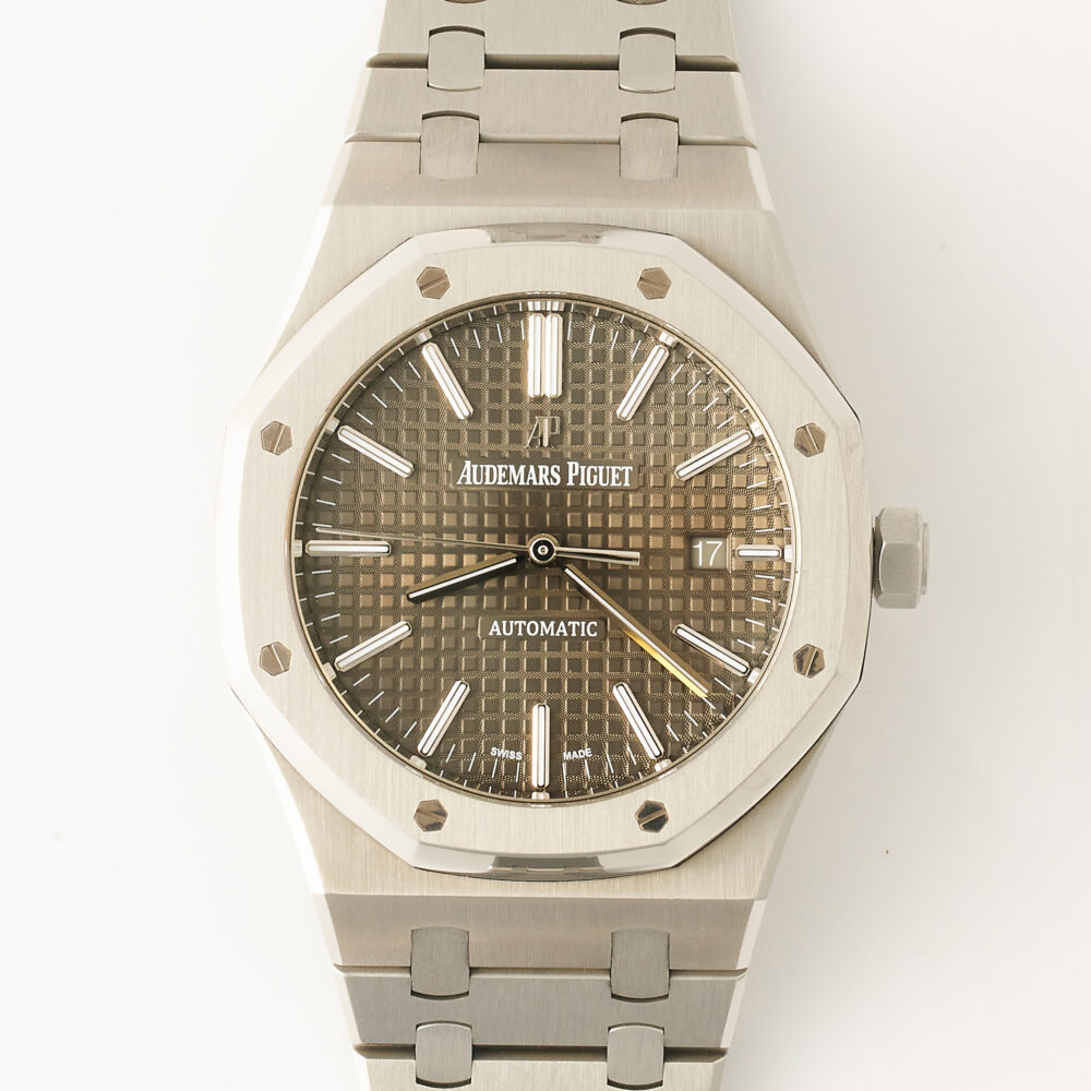 Audemars Piguet 15400st 2017 With Box & Papers