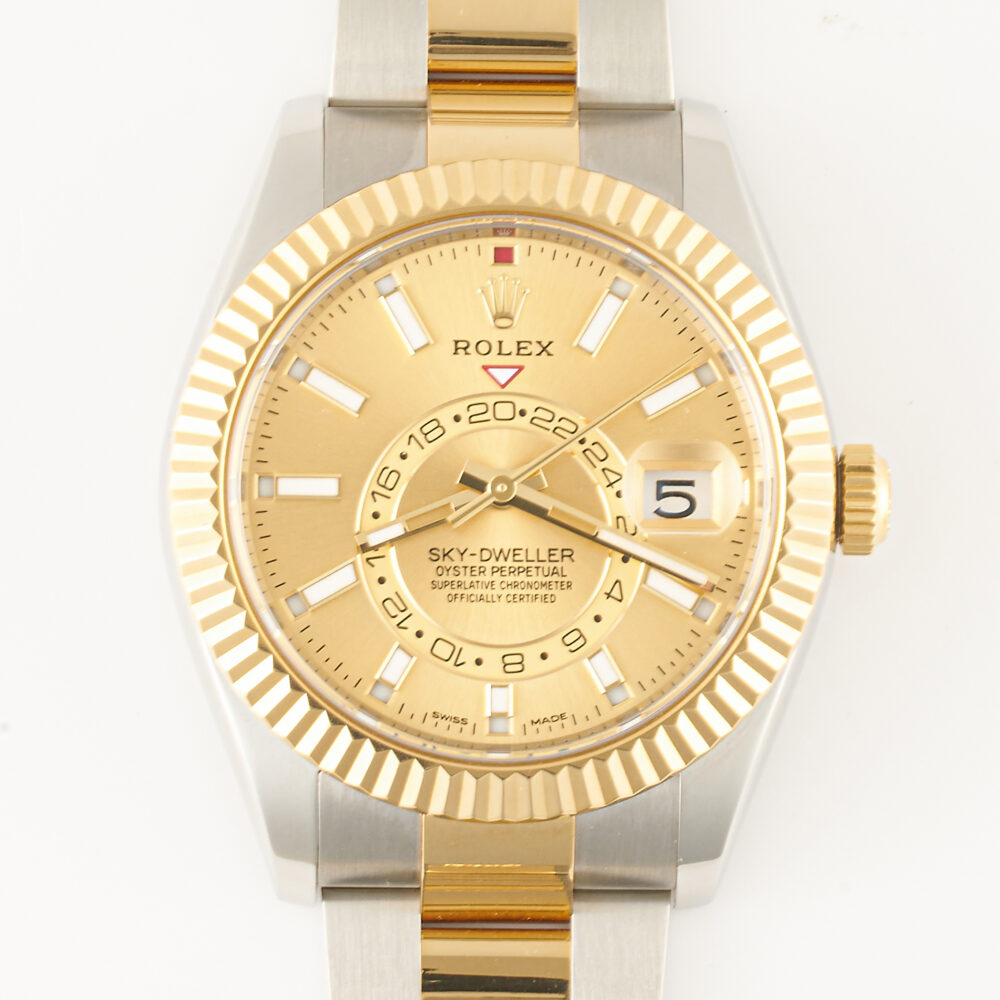 Rolex Skydweller 326933 Champagne 2021 With Box And Papers