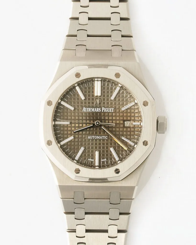 Audemars Piguet 15400st 2017