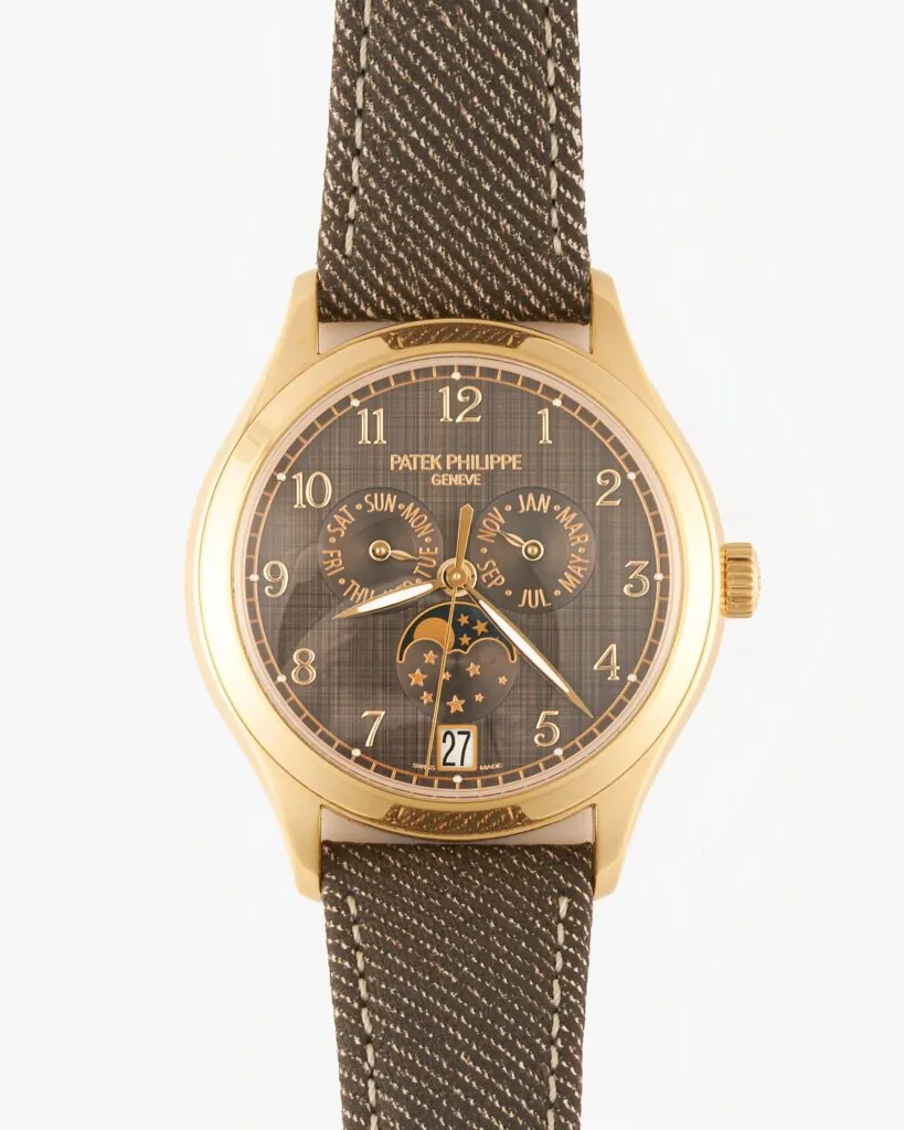 Patek Philippe Complications 4946R 2025