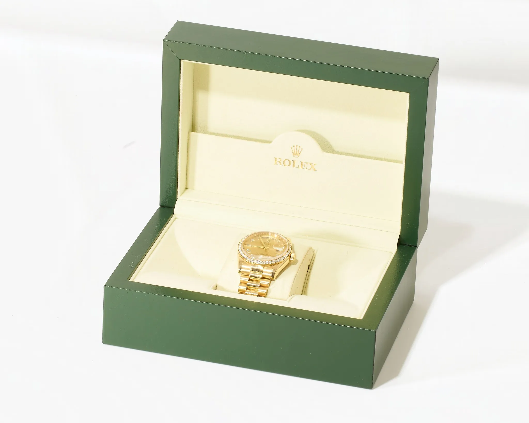 Rolex Daydate 118348 Factory Diamond Dial & Bezel – photo 7