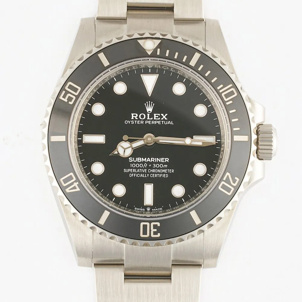 Rolex Submariner Non Date 126040 2022